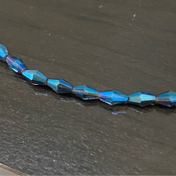 Handmade Blue Iridescent Beads Boho Stackable Bracelet - Picture 9 of 11